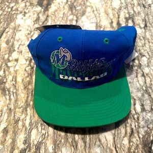 Vintage Dallas Mavericks hat